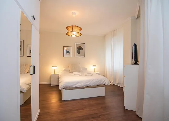 Comfortable And Spacious In La Corogne