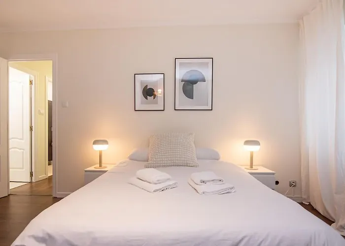 Comfortable And Spacious In A Coruña