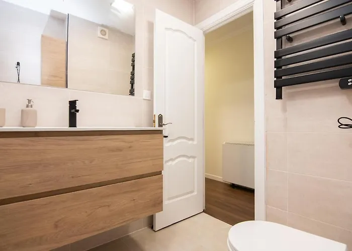 Comfortable And Spacious In La Corogne